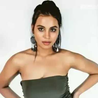 Maheen Mahi