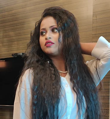 Priya Gain